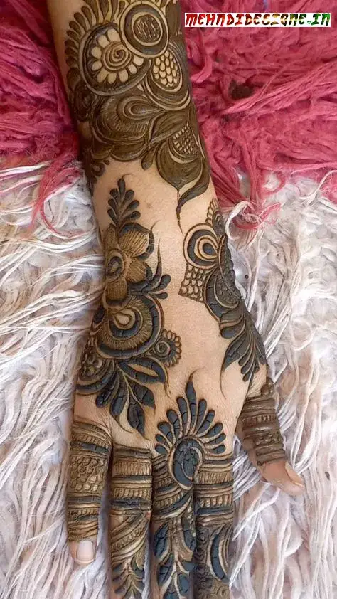 Mehndi design easy and beautiful back side