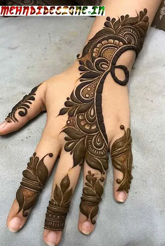 Simple mehndi designs for kids back hand