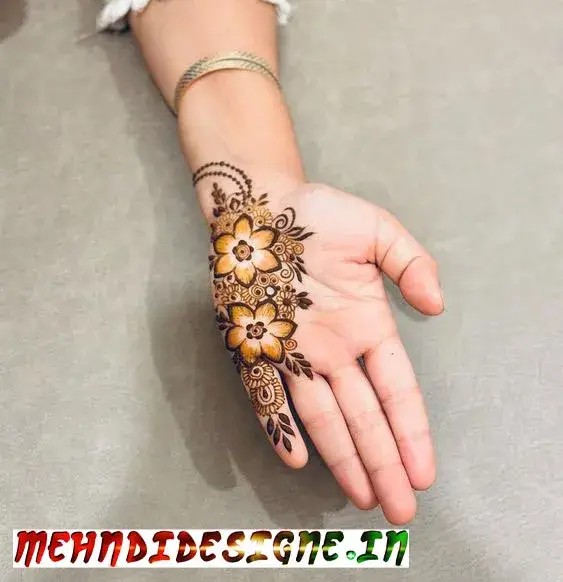 Simple mehndi designs for kids front hand